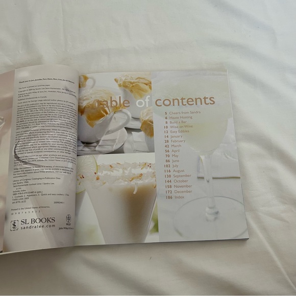Sandra Lee Cocktail and Desert Cookbook Set - Picture 6 of 8